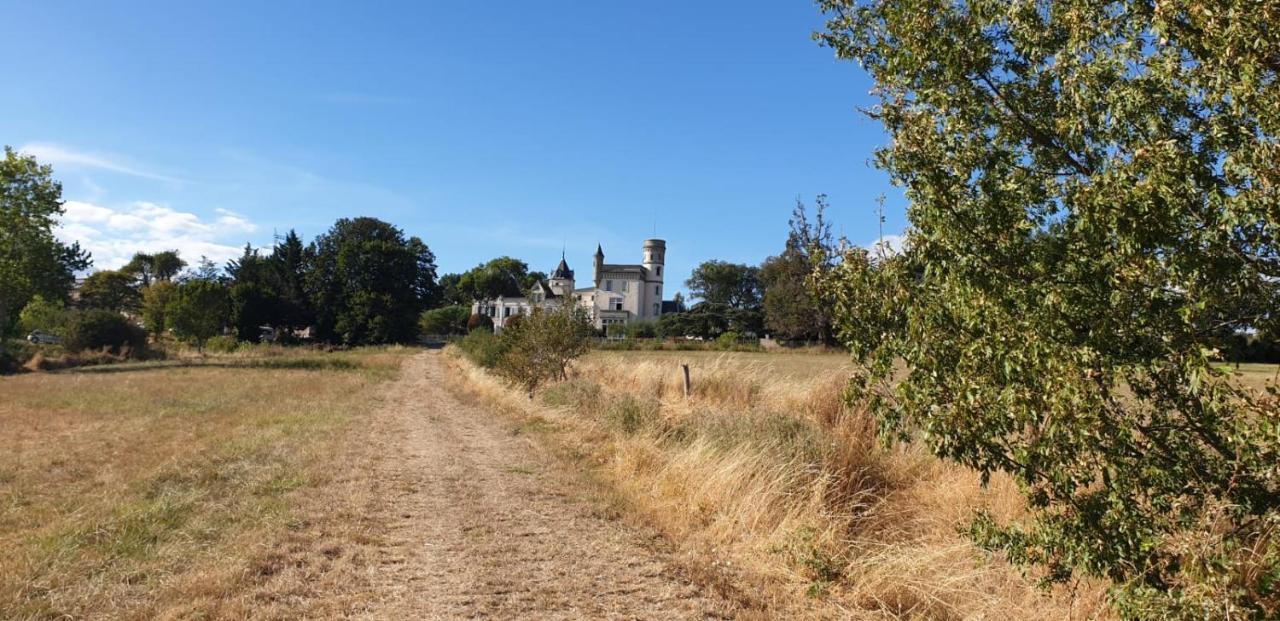 Chateau De Villeneuve - Montolieu מראה חיצוני תמונה